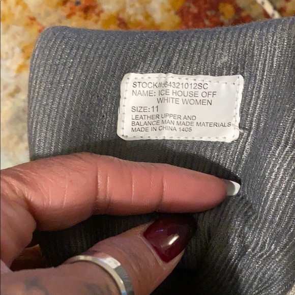 Boots - Picture 3 of 3